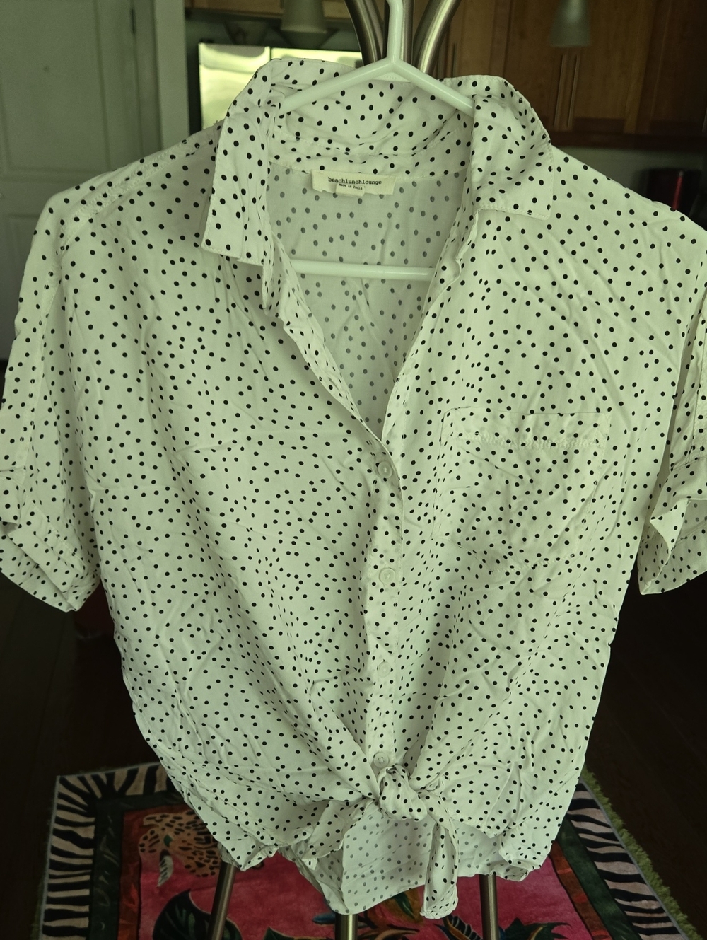beachlunchlounge White Short-Sleeve Button Down with Black Polka Dots